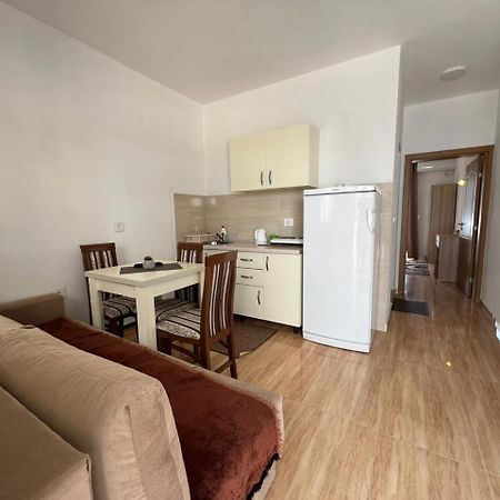 Kontiki Apartments Ulcinj Exterior photo
